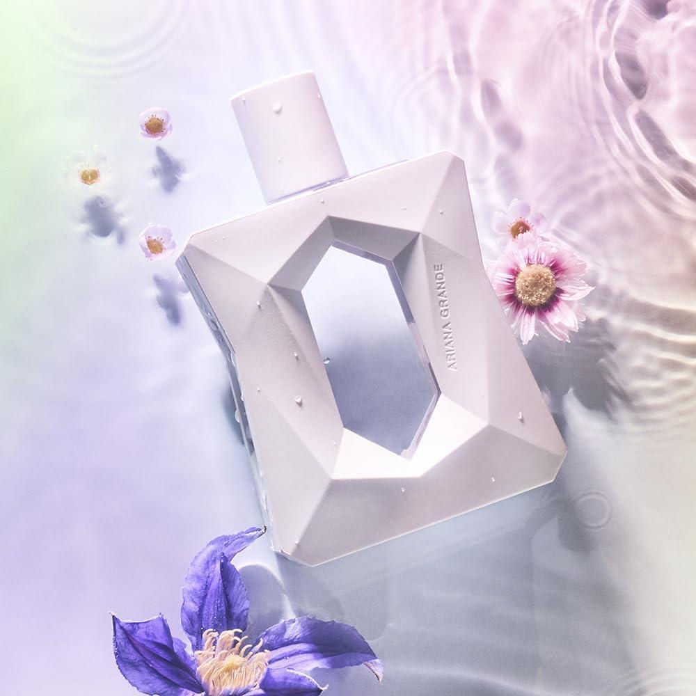 ARIANA GRANDE God is a Woman Eau de Parfum for Women