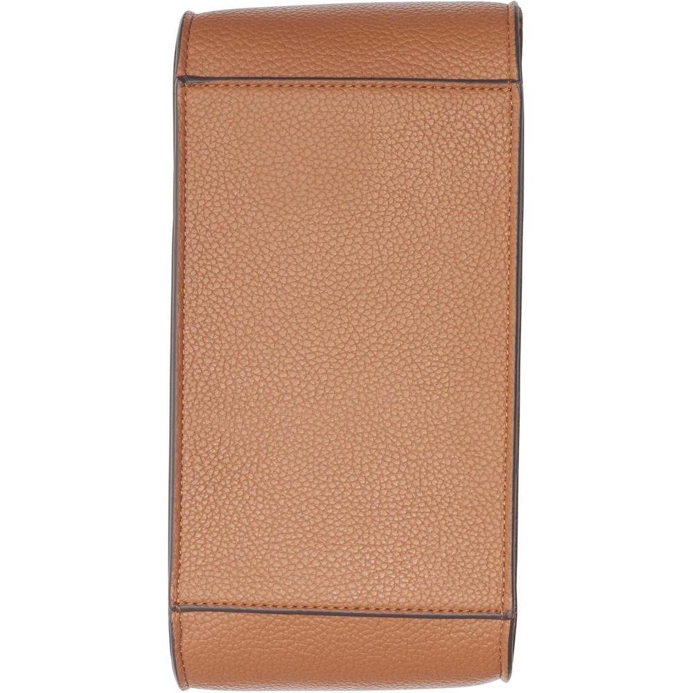 Bolsa Crossbody Calvin Klein Estelle Novelty de cuero vegano, elegante y funcional, correas ajustables y almacenamiento versátil