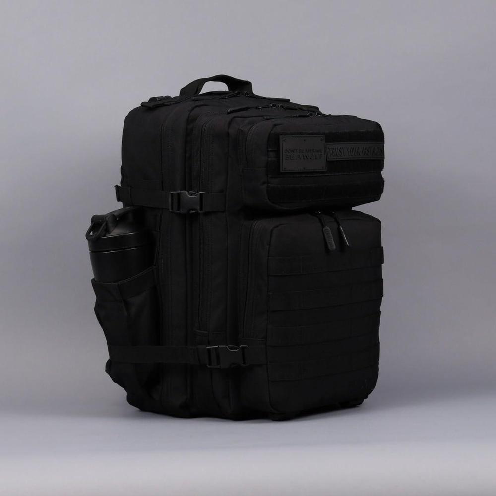 Mochila Táctica WOLFpak 45L Edición Nightshade, resistente al agua, ideal para camping, senderismo y gimnasio, personalizable con parches
