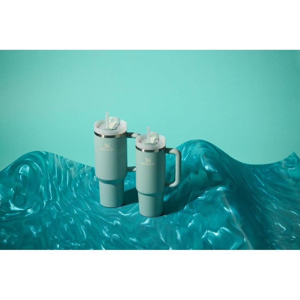 Vaso Stanley Quencher H2.0 con asa, pajilla y tapa giratoria, acero inoxidable BPA-Free, compatible con portavasos de auto