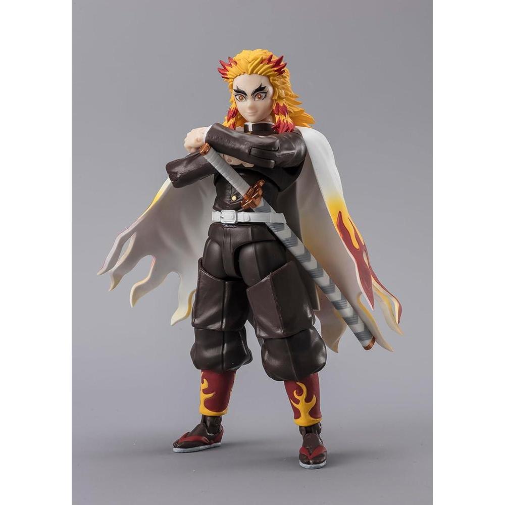 Bandai - Demon Slayer - Ultimate Legends - Figura de acción Kyojuro Rengoku, altura de 12.7 cm y 27 puntos de articulación