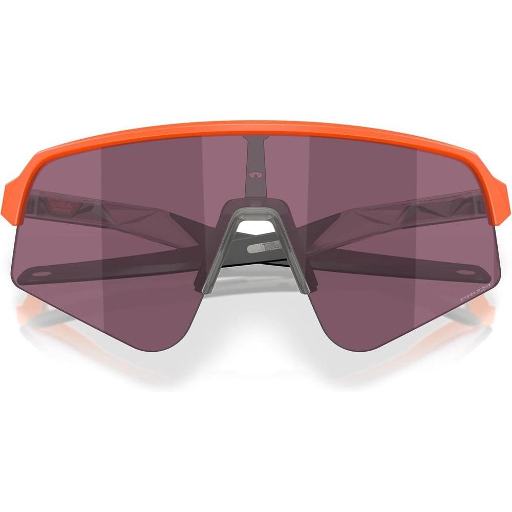 Oakley Oo9465 Sutro Lite Sweep - Gafas de sol rectangulares para hombre color neón mate con lentes Prizm Road negras