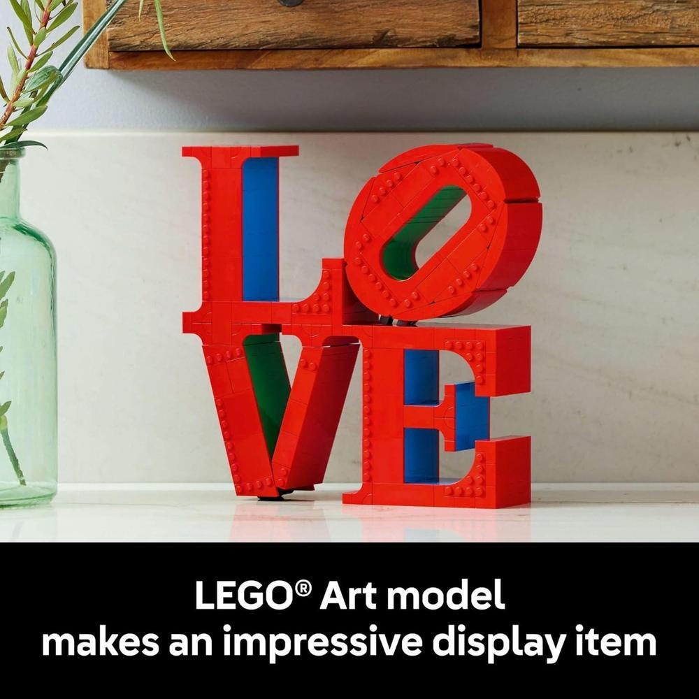 LEGO Art Love 31214, set de construcción coleccionable para adultos, ideal para regalar en ocasiones especiales y decorar