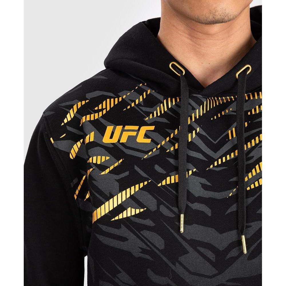 Sudadera con capucha para hombre Venum UFC Fusion, diseño cómodo con bolsillo frontal tipo canguro y logotipo serigrafiado