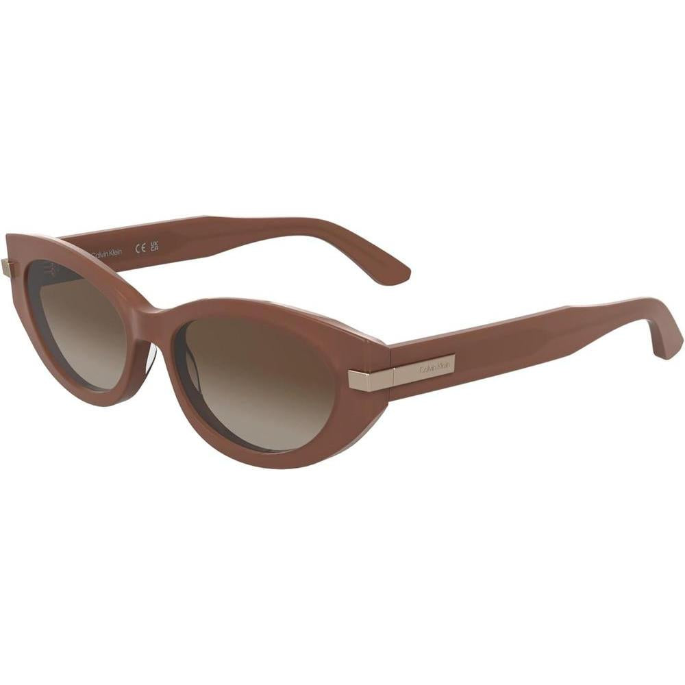 Calvin Klein Gafas de Sol para Mujer con Diseño Sofisticado, Estilo Ojo de Gato, Rosa Opalina con Lente Gradiente