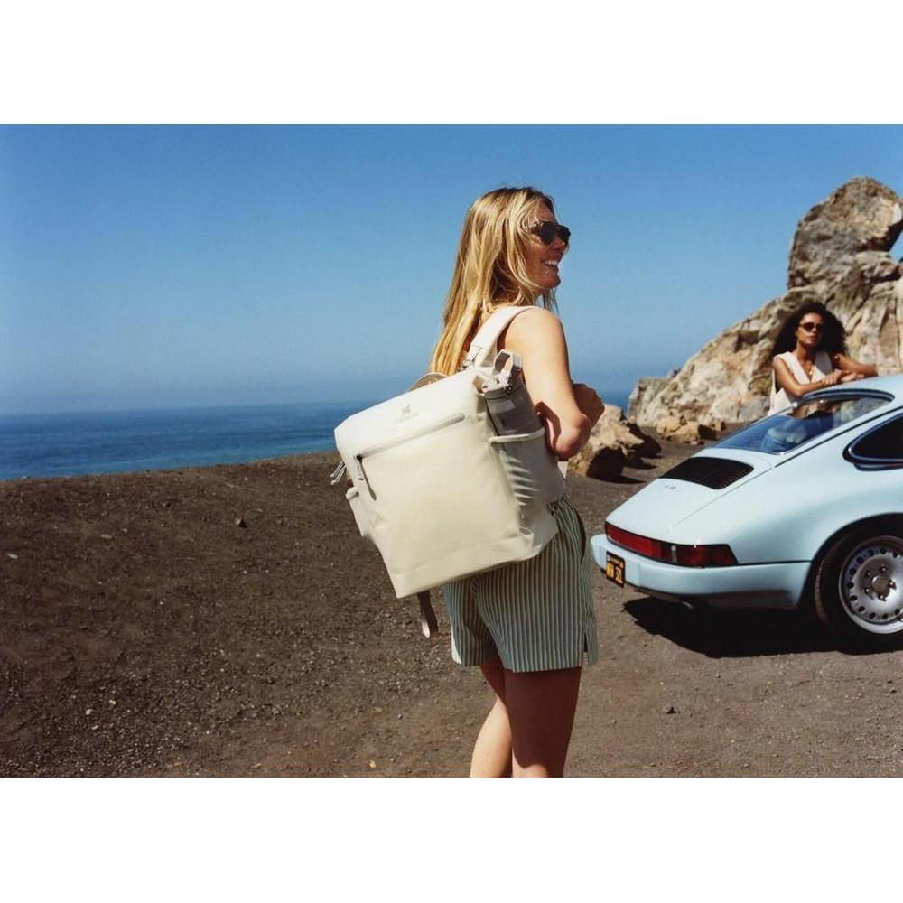 Stanley Mochila Midi Madeleine Portátil y Aislada