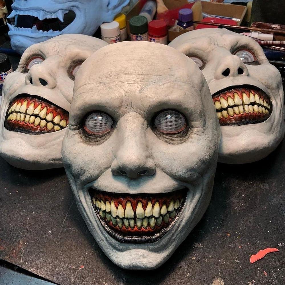Máscara realista de látex de Halloween espeluznante con diseño de terror, ojos demoníacos y ajuste cómodo para adultos