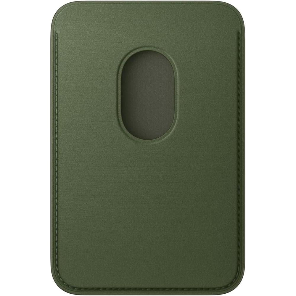 Apple Cartera FineWoven para iPhone con MagSafe en color verde moss, material reciclado, soporte para Find My, tecnología integrada para seguridad de tarjetas