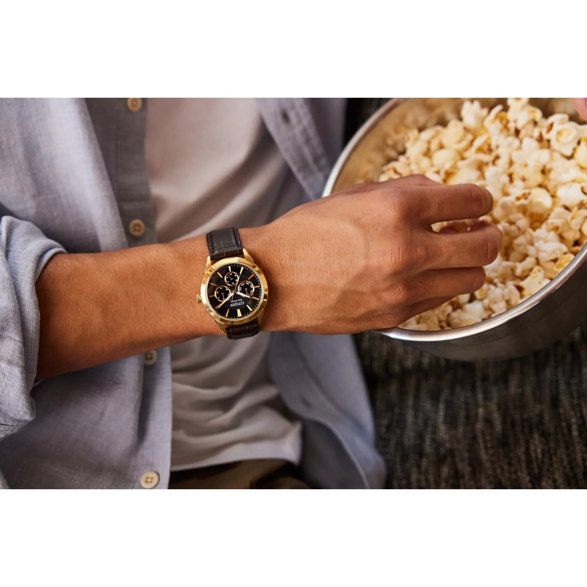 Citizen Men's Eco-Drive Dress Classic Rolan Watch, Brown Leather Strap, Black Dial, 12/24 Hour Time, Analog Day/Date (Model: BU2112-06E)